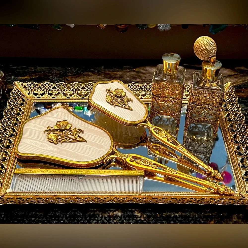 Vintage 7 Piece 24K 👸🏼 Gold Plated Vanity Set BROADWAY MUSICAL PROP!